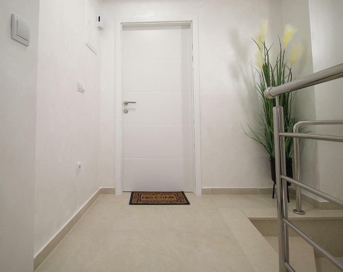 Arbel Apartments Porec Bagian luar foto