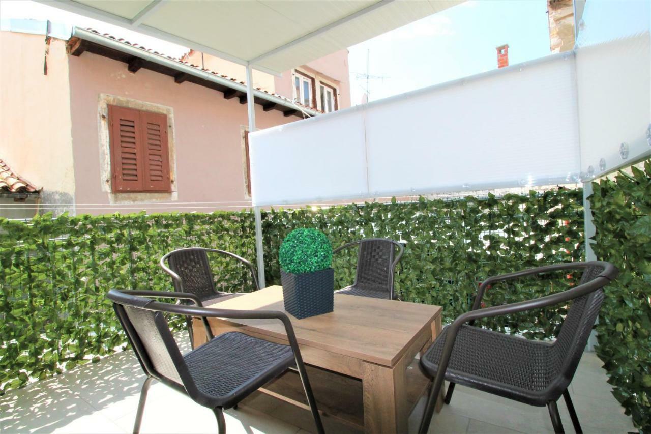 Arbel Apartments Porec Bagian luar foto